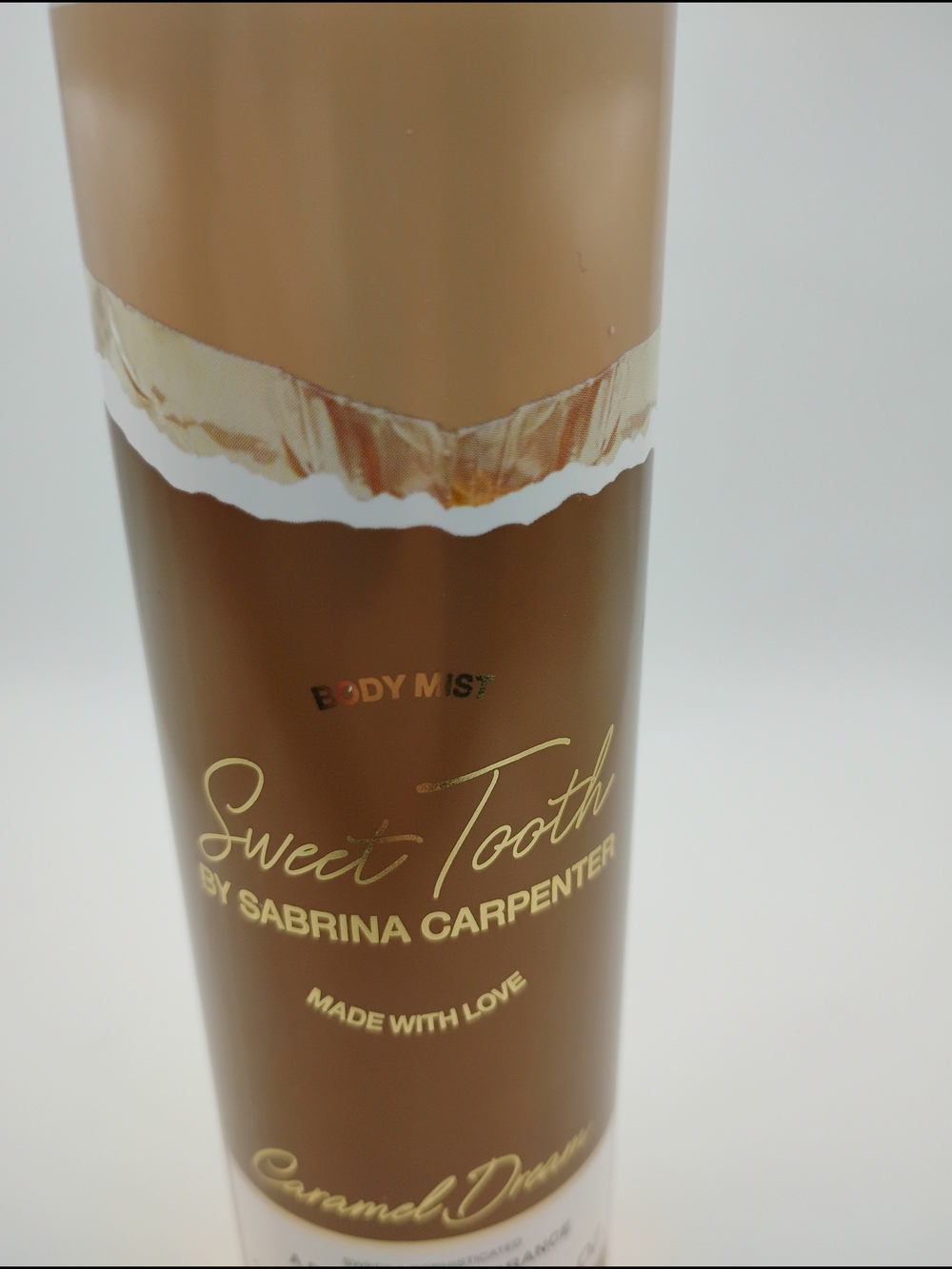 Sweet Tooth by Sabrina Carpenter Caramel Dream Body Mist - Brown